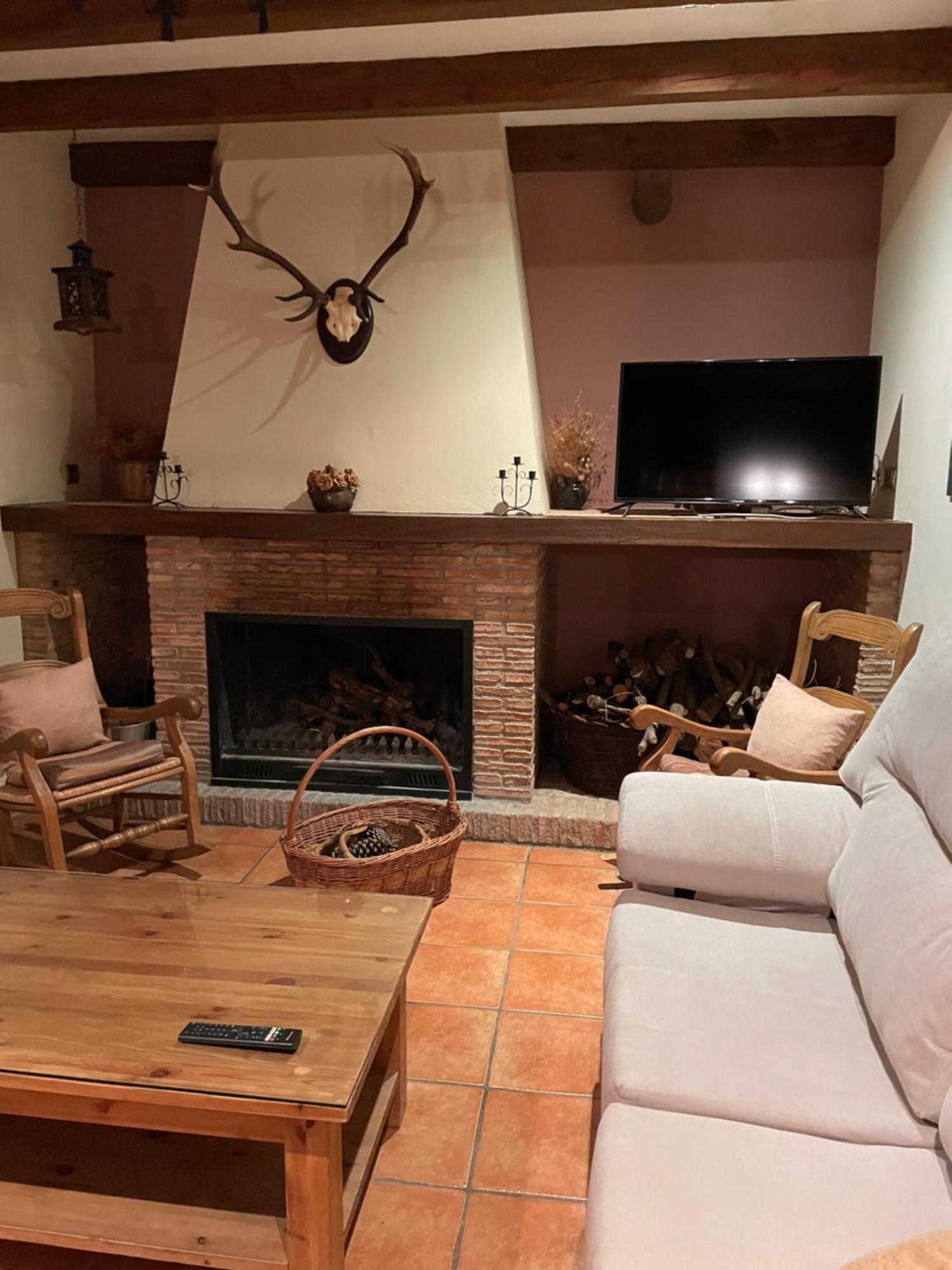 Vivienda Turistica Rural Casa Camilo Vendégház Segura de la Sierra Kültér fotó